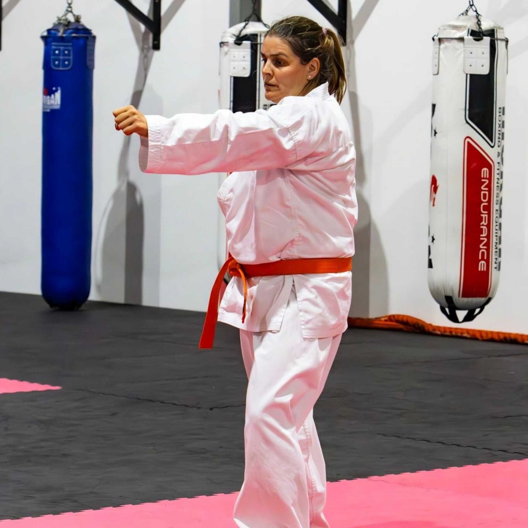 Ladies Only Muay Thai & Kickboxing Classes in Lithgow